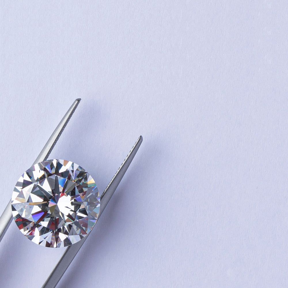 A comparison between Natural and Lab Grown Diamonds