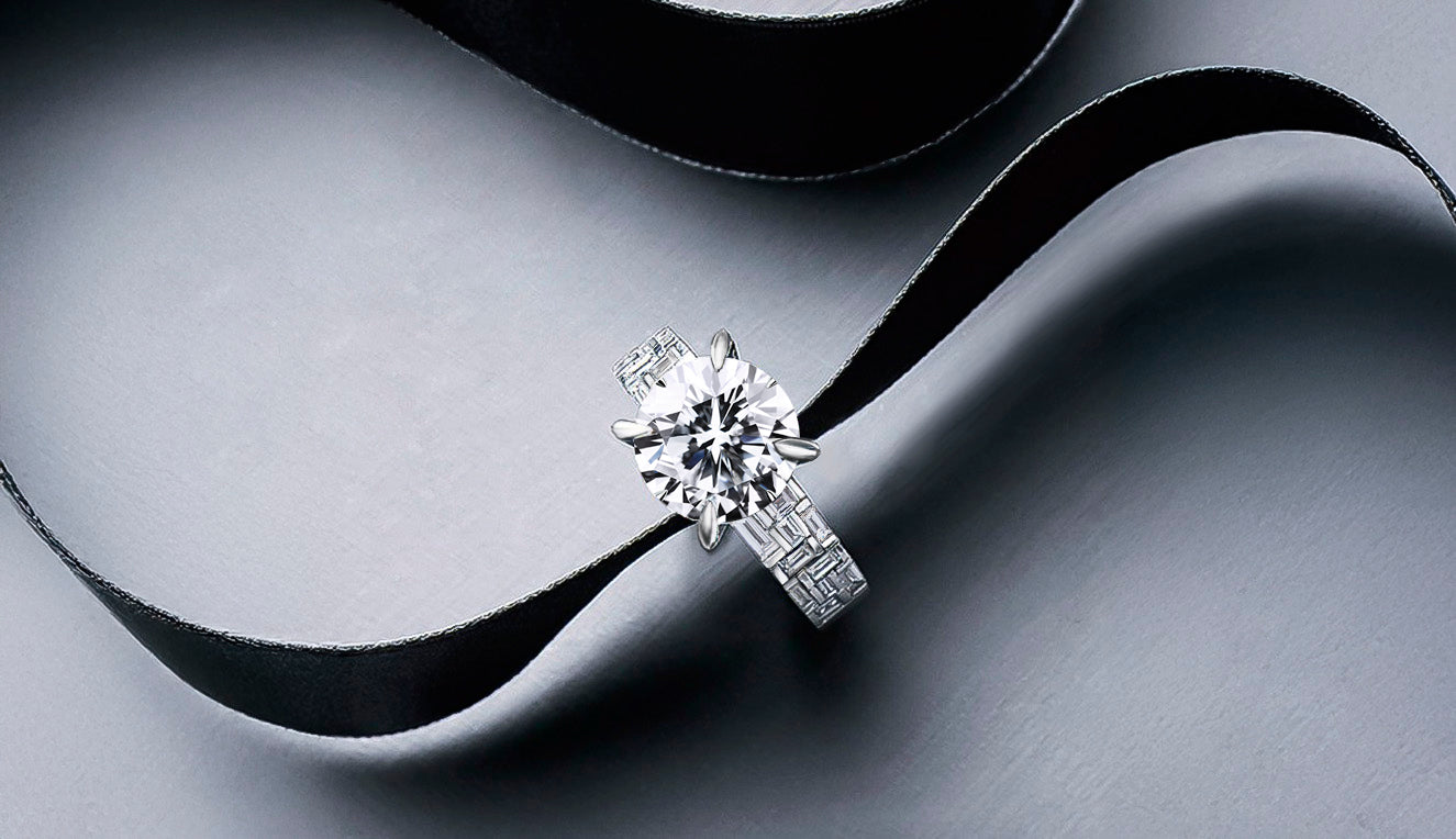 Cubism round brilliant diamond engagement ring by Stefano Canturi