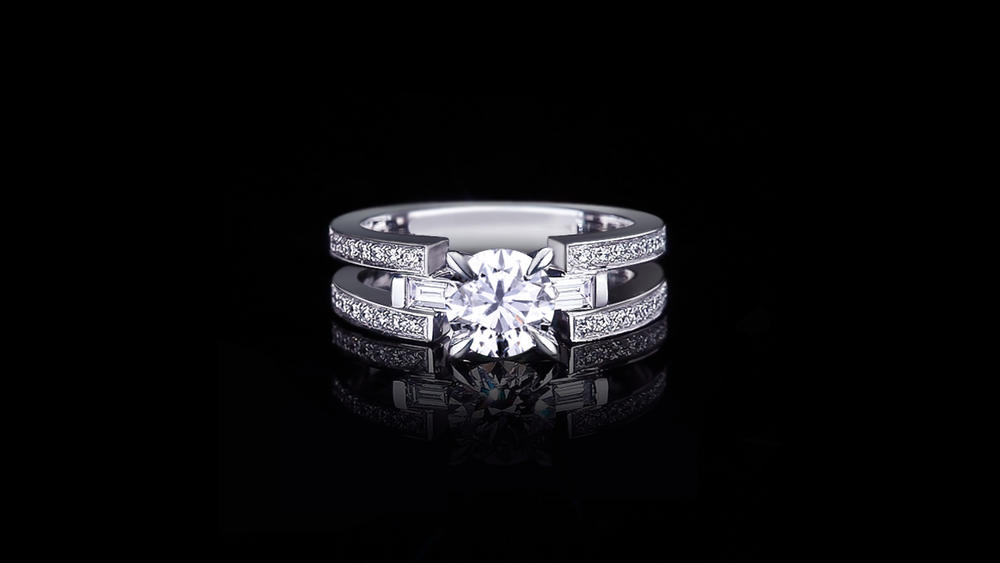 Metropolis 1.01ct Round diamond engagement ring in 18ct white gold by Stefano Canturi