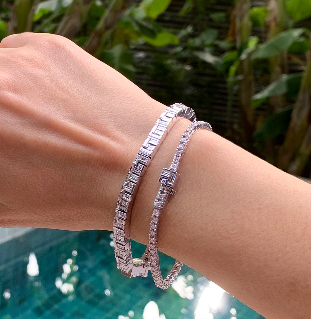 Cubism diamond bracelet set in 18ct white gold by Stefano Canturi