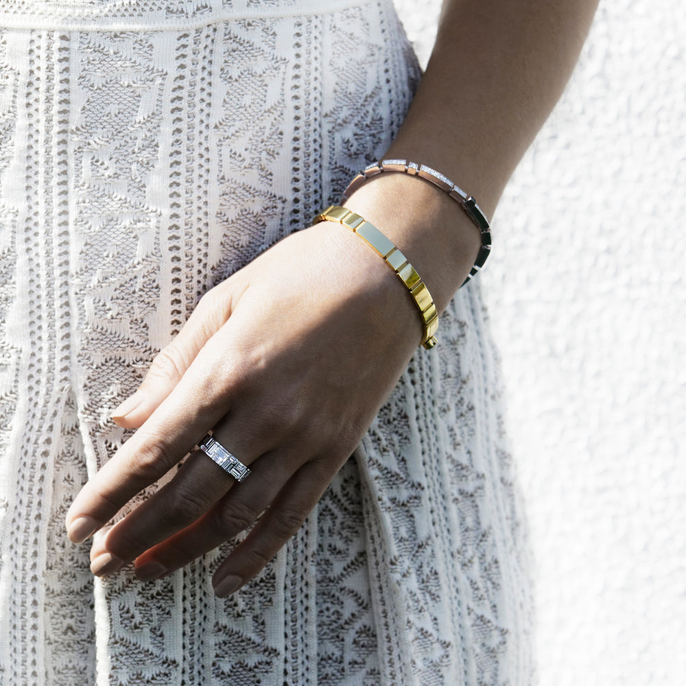 Cubism Medium Diamond Ring set in 18ct White Gold by Stefano Canturi